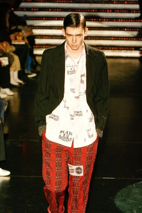 コムデギャルソンオムプリュス 2008秋冬 LOOK 25 / VIEW 2
