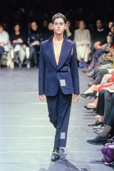 コムデギャルソン 2000秋冬 LOOK 47