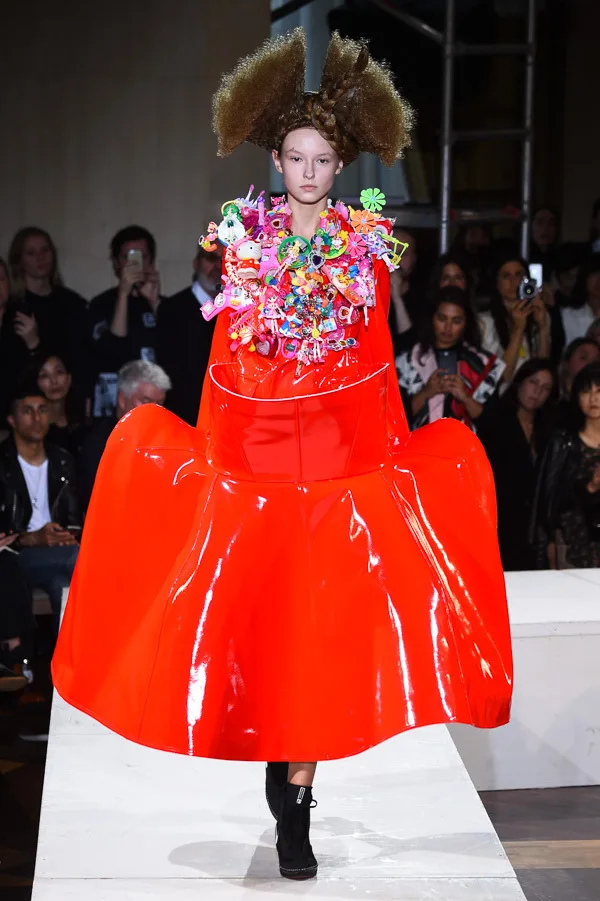 コムデギャルソン 2018春夏 LOOK 15