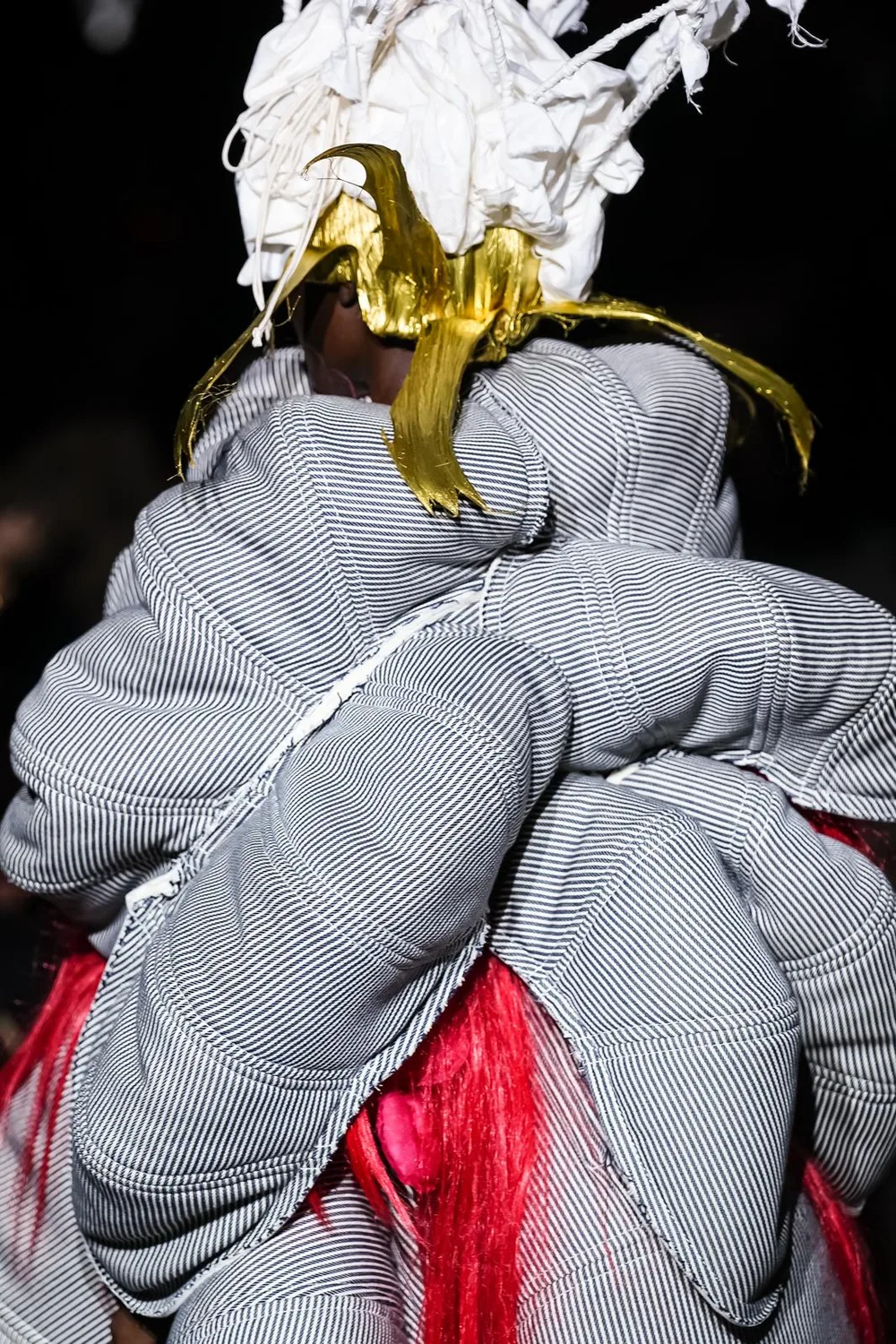 コムデギャルソン 2027年春夏 LOOK 5 / VIEW 4