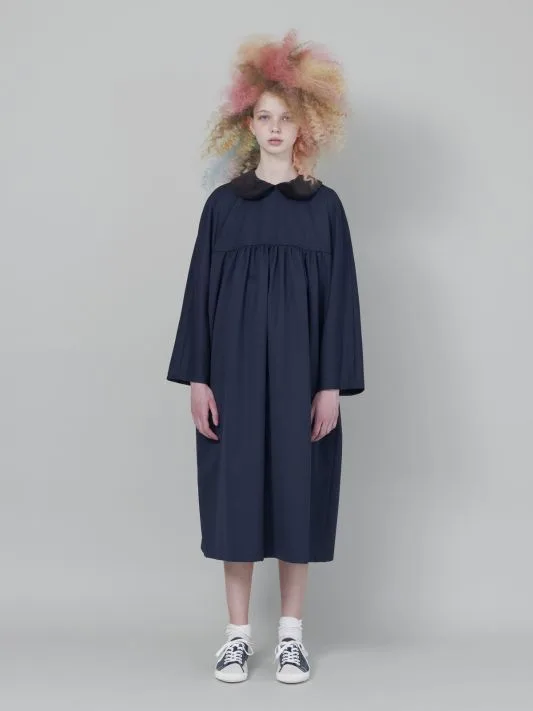 コムデギャルソンガール 2018秋冬 LOOK 3