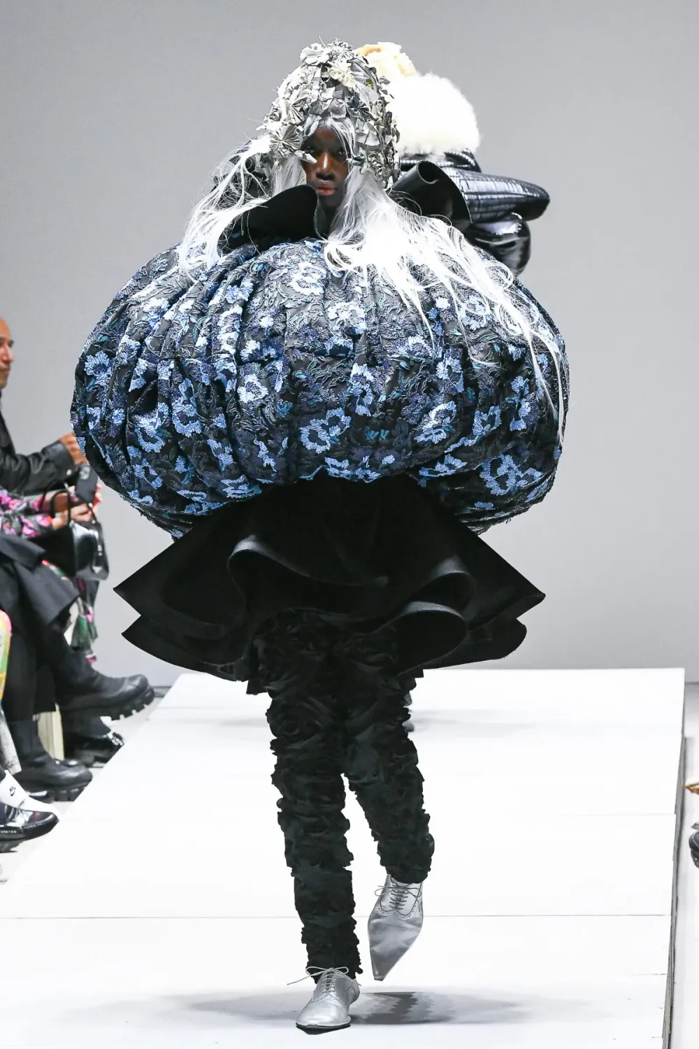 コムデギャルソン 2023年春夏 LOOK 13