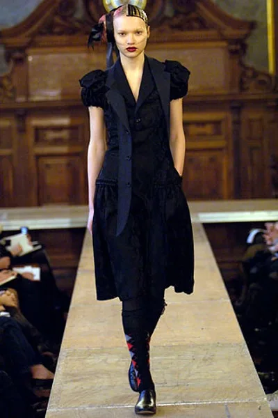 コムデギャルソン 2006秋冬 LOOK 36
