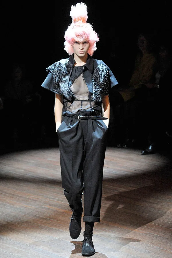コムデギャルソン 2010春夏 LOOK 5