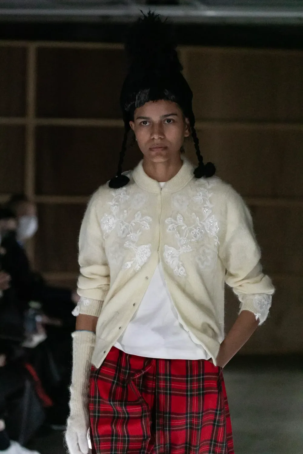 タオ 2023年秋冬 LOOK 15 / VIEW 2