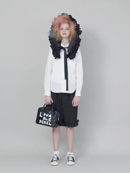 コムデギャルソンガール 2018秋冬 LOOK 22