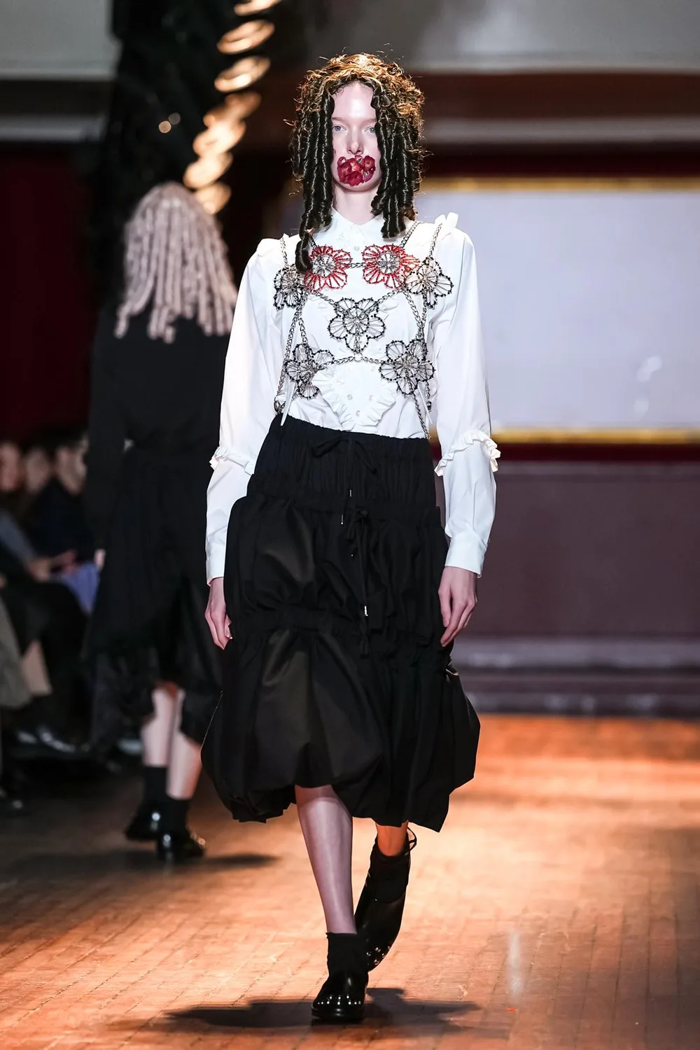 ノワールケイニノミヤ 2027年春夏 LOOK 24