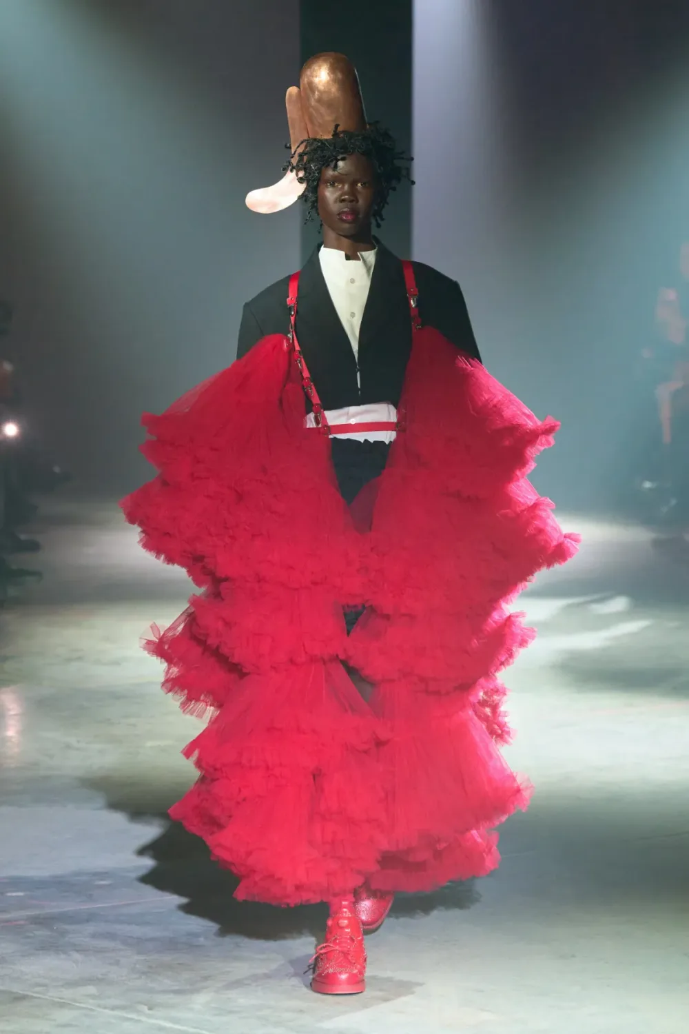 ノワールケイニノミヤ 2025年春夏 LOOK 6