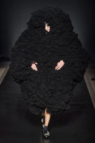 ノワールケイニノミヤ 2020秋冬 LOOK 31