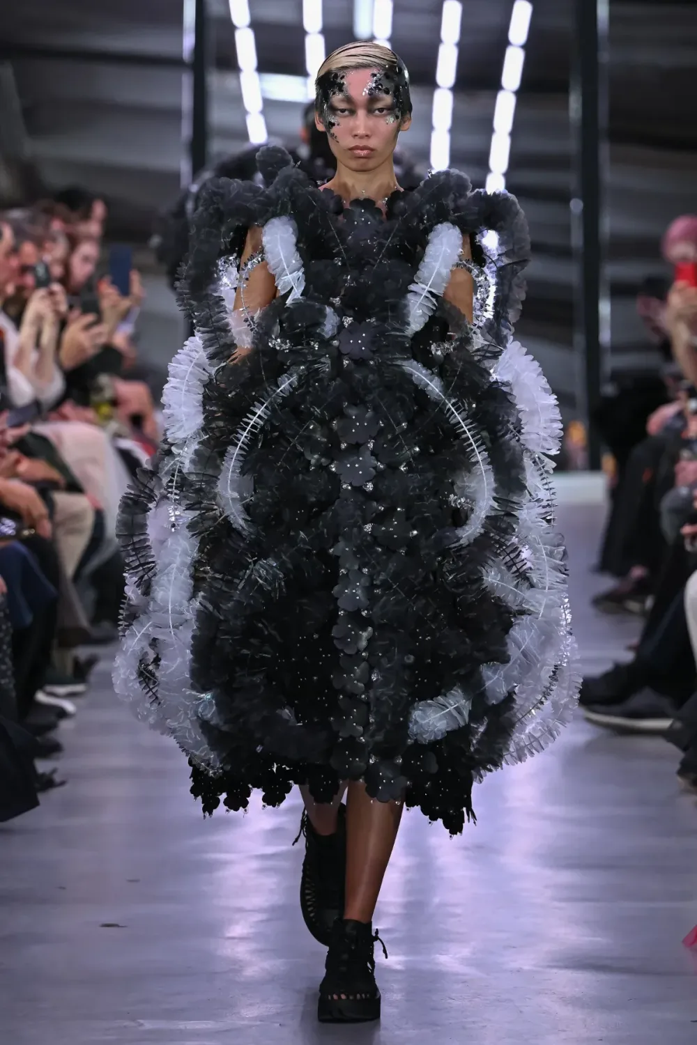 ノワールケイニノミヤ 2024年春夏 LOOK 15