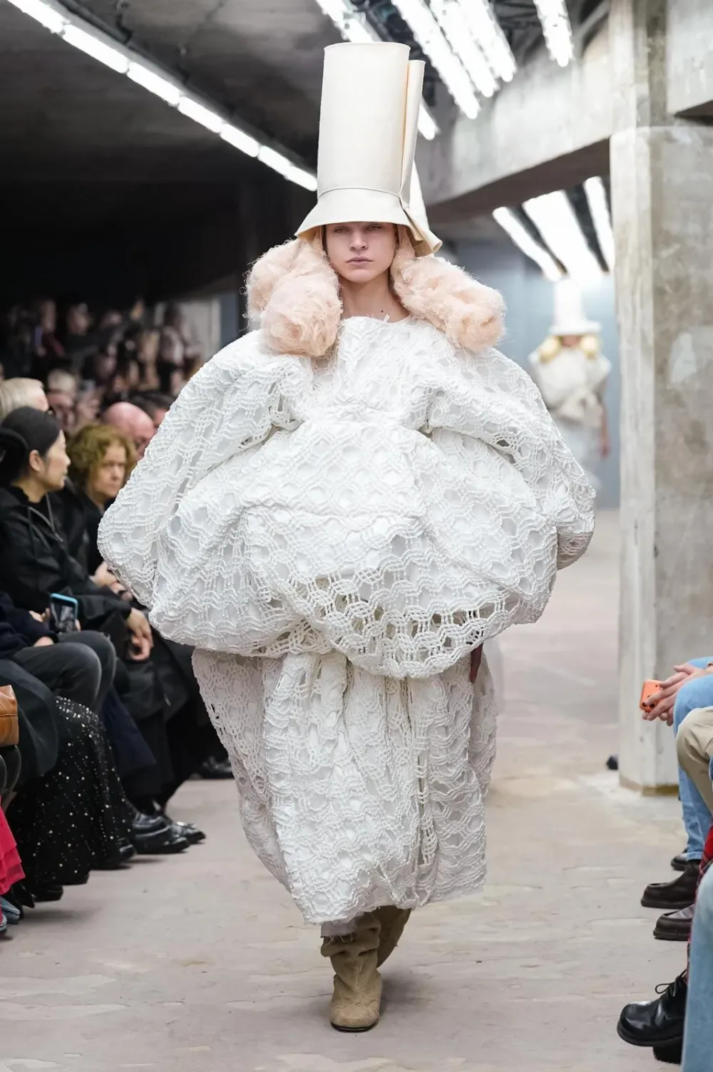 コムデギャルソン 2026年春夏 LOOK 17