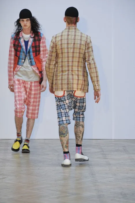 コムデギャルソンオムプリュス 2010春夏 LOOK 29 / VIEW 3