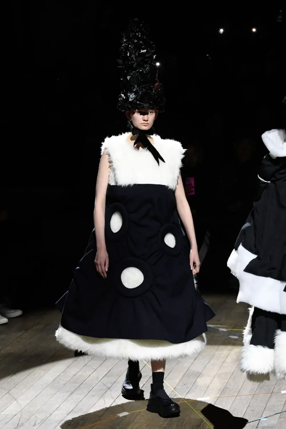 コムデギャルソン 2023年秋冬 LOOK 14