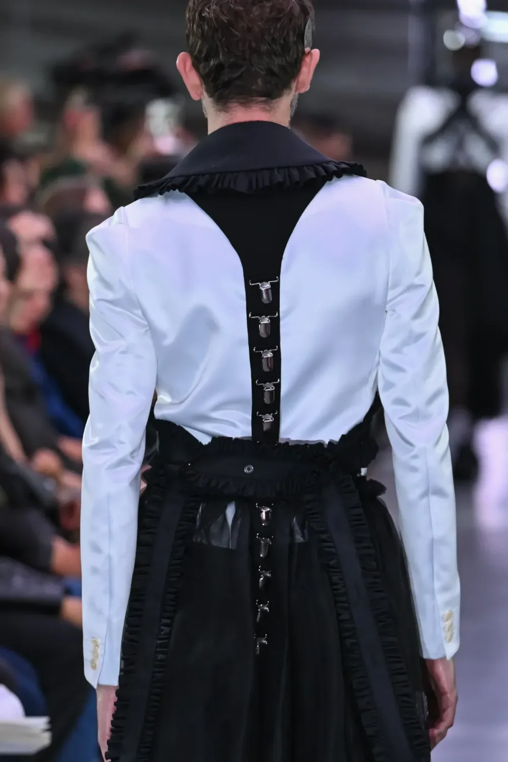 ノワールケイニノミヤ 2024年春夏 LOOK 12 / VIEW 3