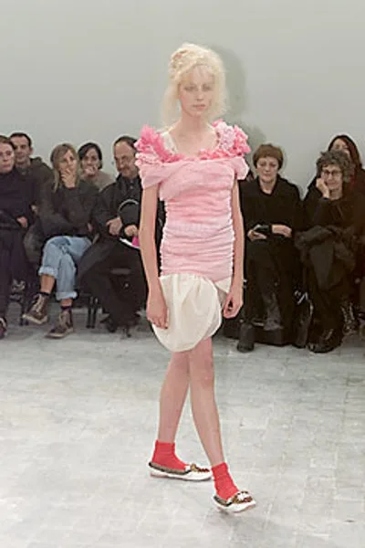 COMME des GARÇONS 2000 SSの同シーズン掲載写真。