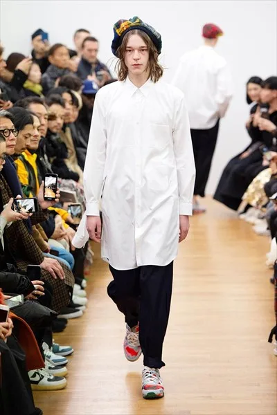 コムデギャルソンシャツ 2020秋冬 LOOK 24