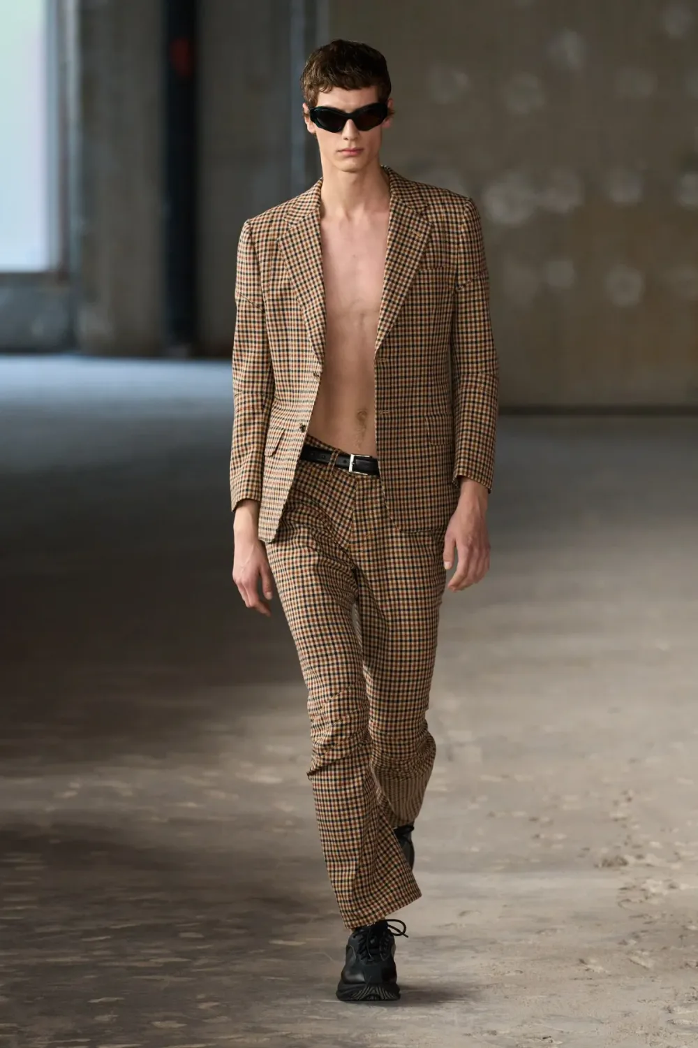 ジュンヤワタナベマン 2026年春夏 LOOK 17