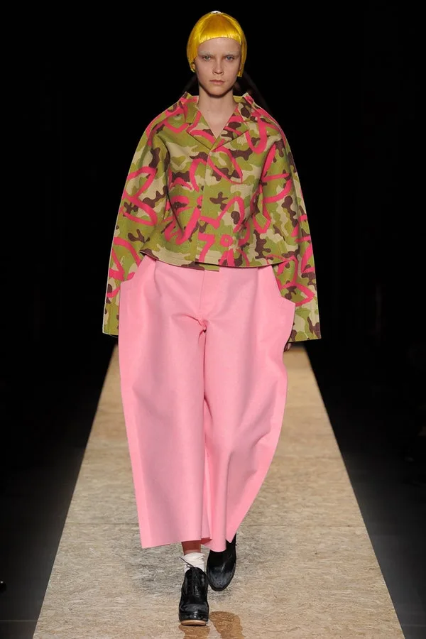 コムデギャルソン 2012秋冬 LOOK 8