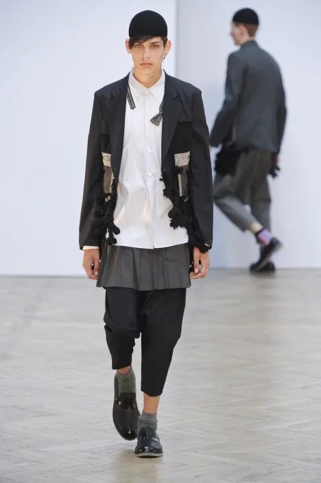 コムデギャルソンオムプリュス 2010春夏 LOOK 12