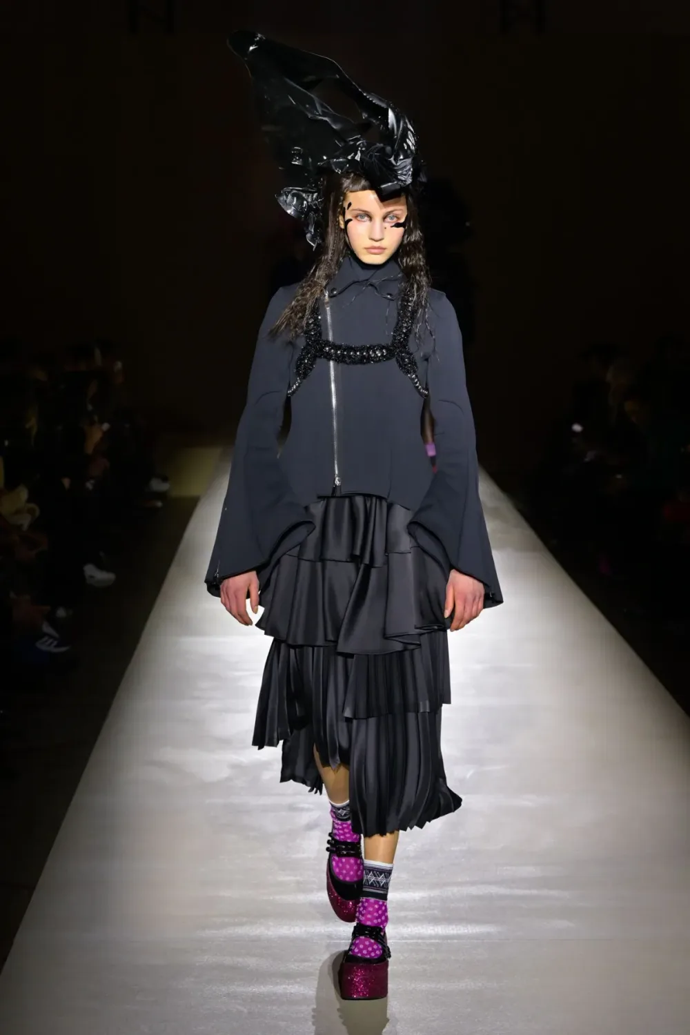 ノワールケイニノミヤ 2023年秋冬 LOOK 13