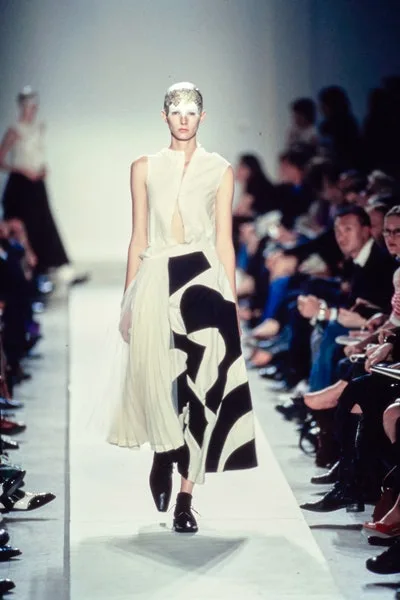 コムデギャルソン 2002春夏 LOOK 44