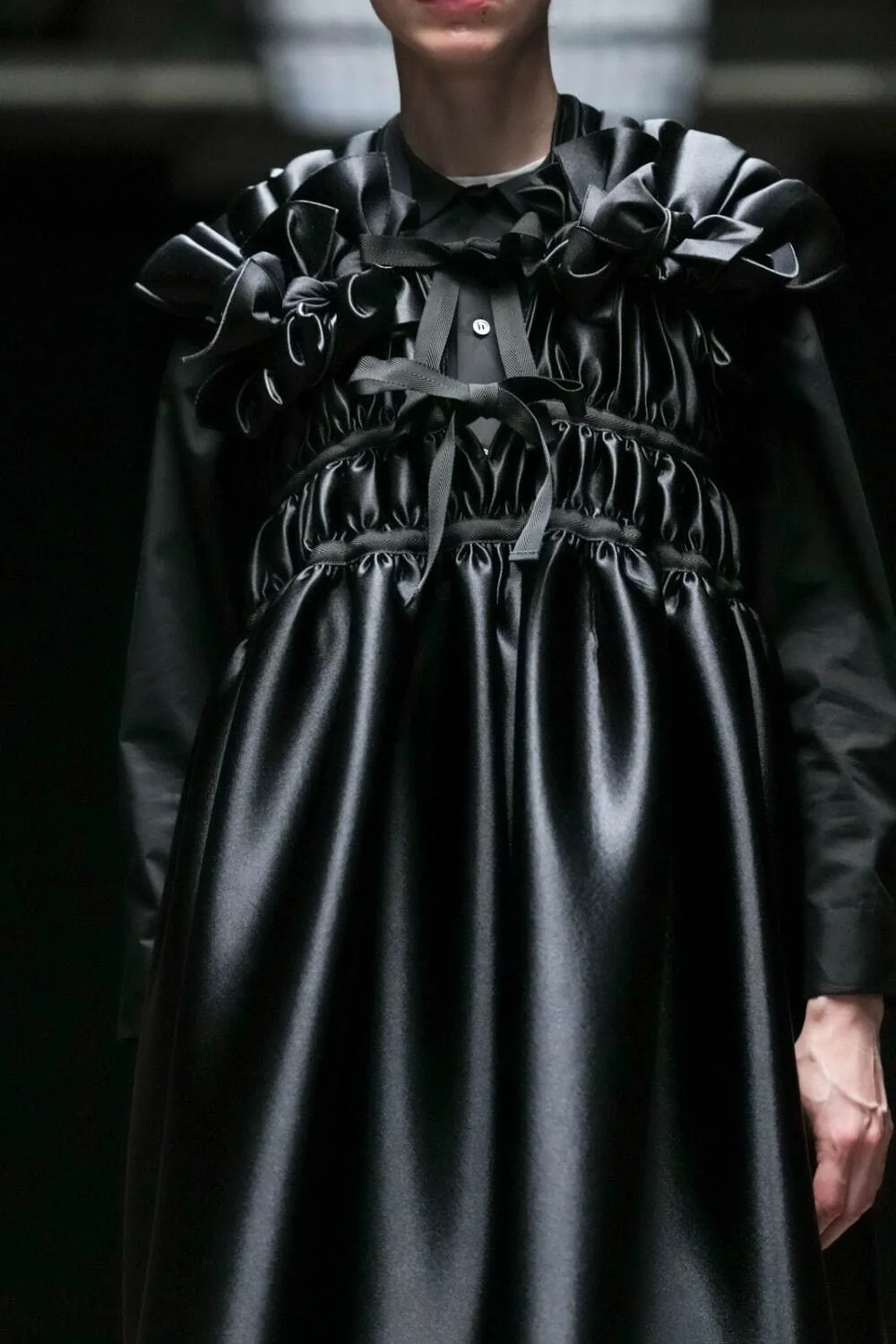タオ 2025年秋冬 LOOK 23 / VIEW 2