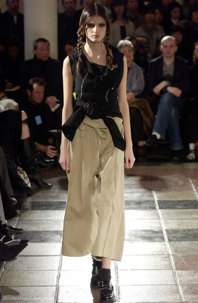 コムデギャルソン 2003秋冬 LOOK 21