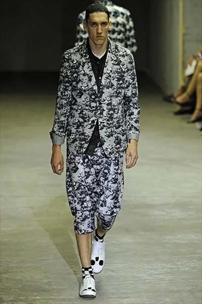 コムデギャルソンオムプリュス 2011春夏 LOOK 26
