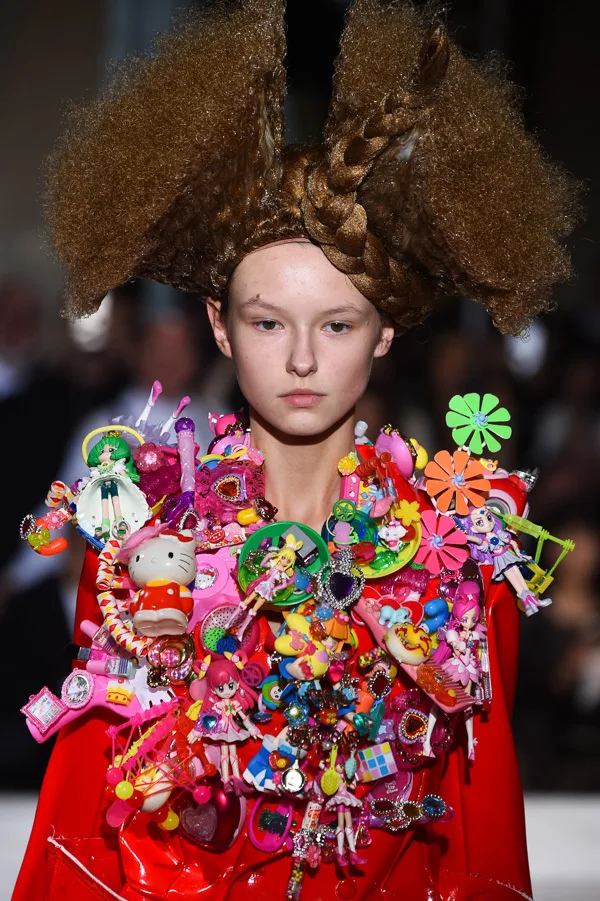 コムデギャルソン 2018春夏 LOOK 15 / VIEW 9