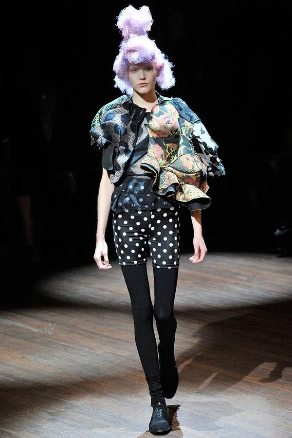 コムデギャルソン 2010春夏 LOOK 8