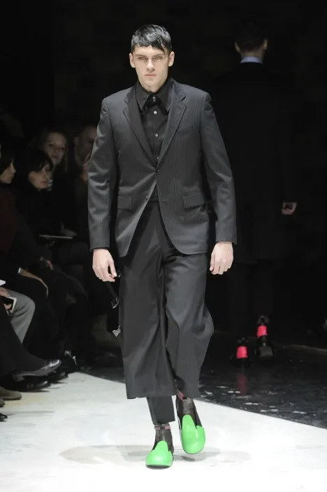コムデギャルソンオムプリュス 2010秋冬 LOOK 38