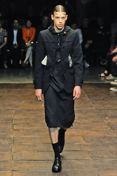 HOMME PLUS 2012 SSの同シーズン掲載写真。
