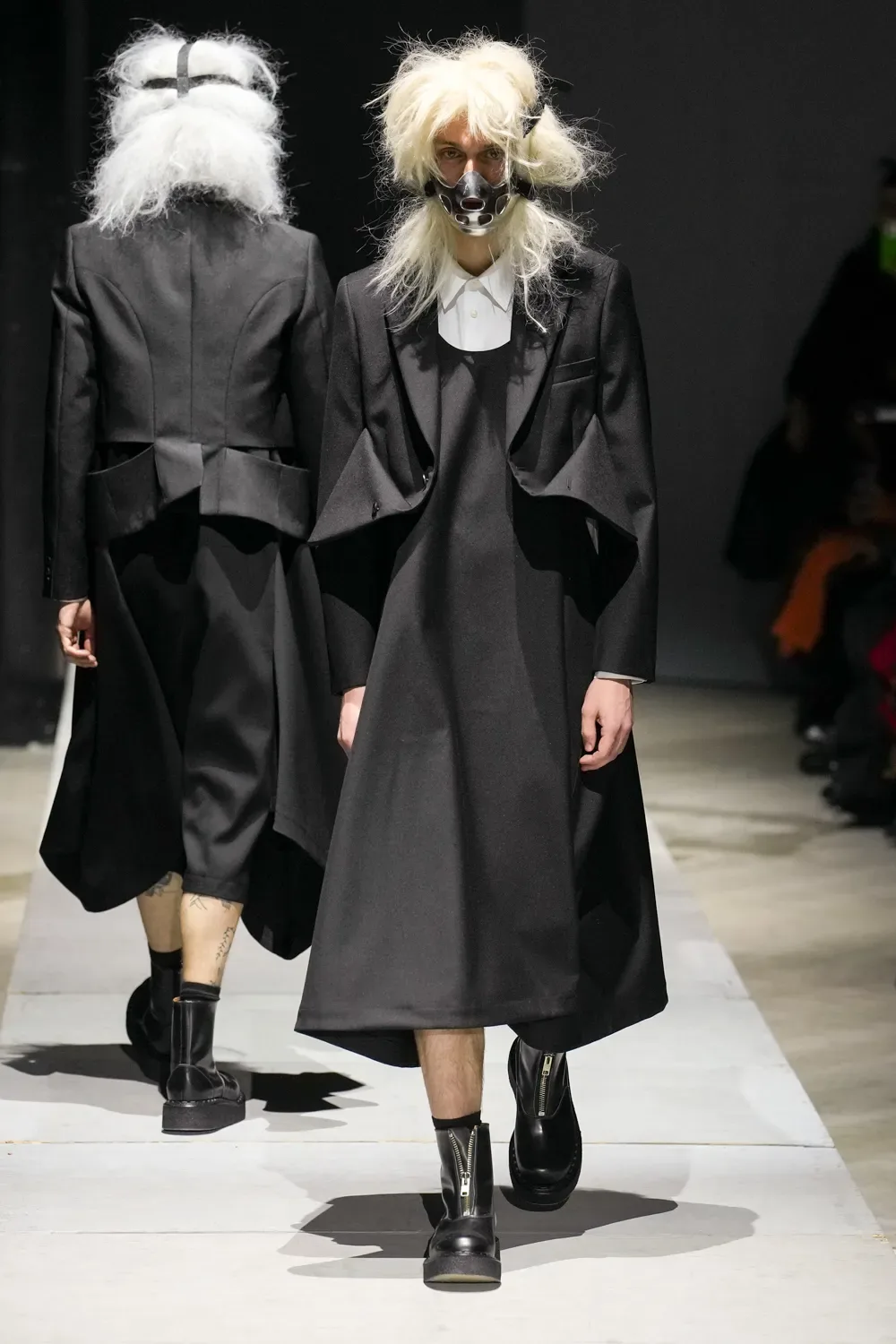 コムデギャルソンオムプリュス 2026年秋冬 LOOK 11