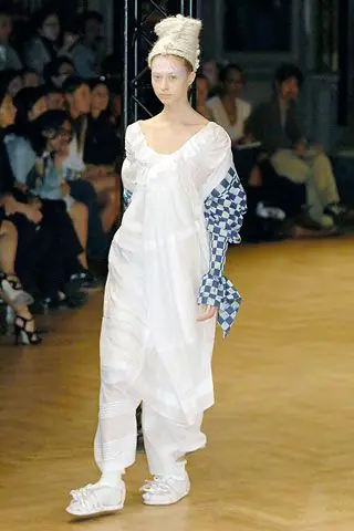タオ 2008年春夏 LOOK 2