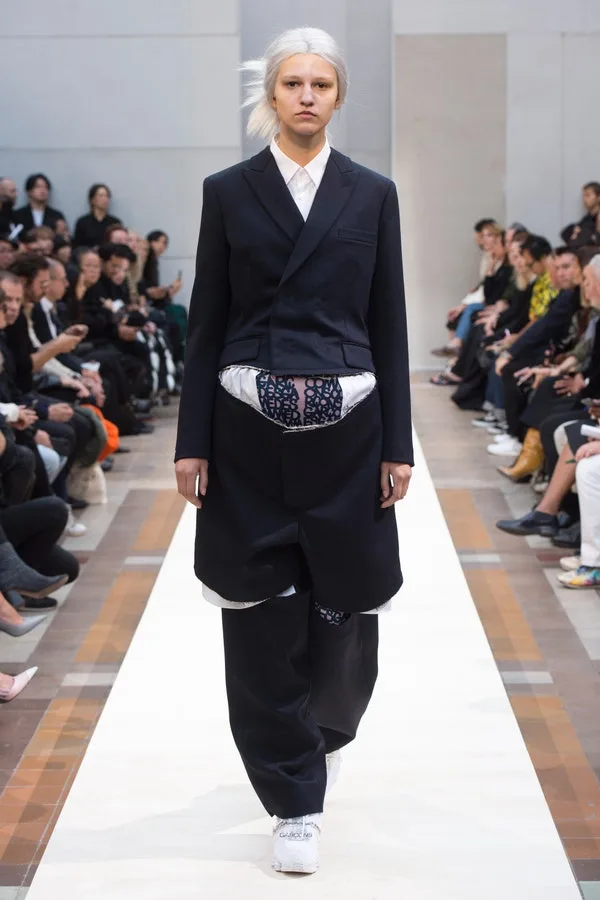 コムデギャルソン 2019春夏 LOOK 29