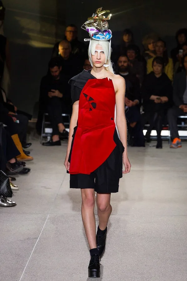 コムデギャルソン 2013春夏 LOOK 28