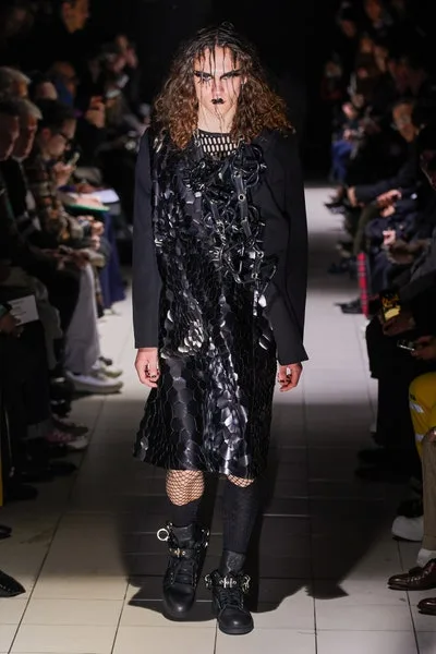 コムデギャルソンオムプリュス 2019秋冬 LOOK 3