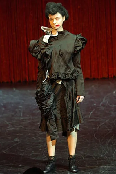 コムデギャルソン 2004秋冬 LOOK 39