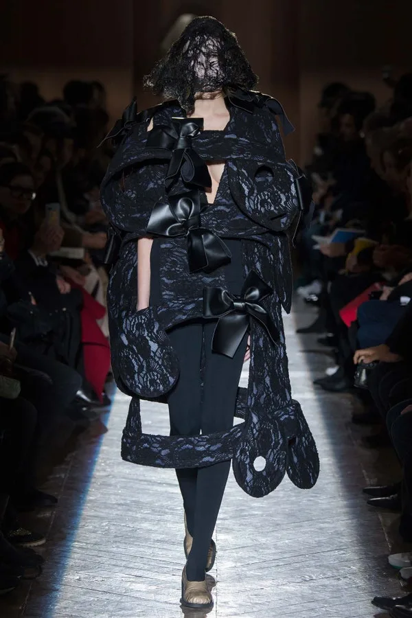 コムデギャルソン 2015秋冬 LOOK 3