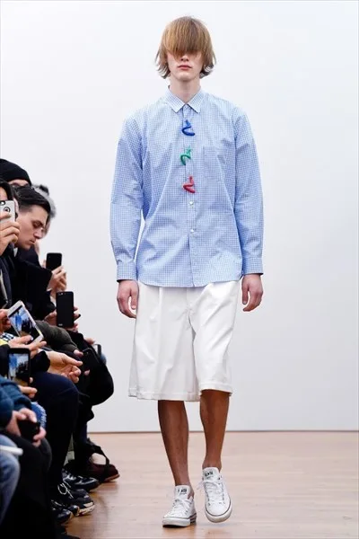 コムデギャルソンシャツ 2018秋冬 LOOK 23