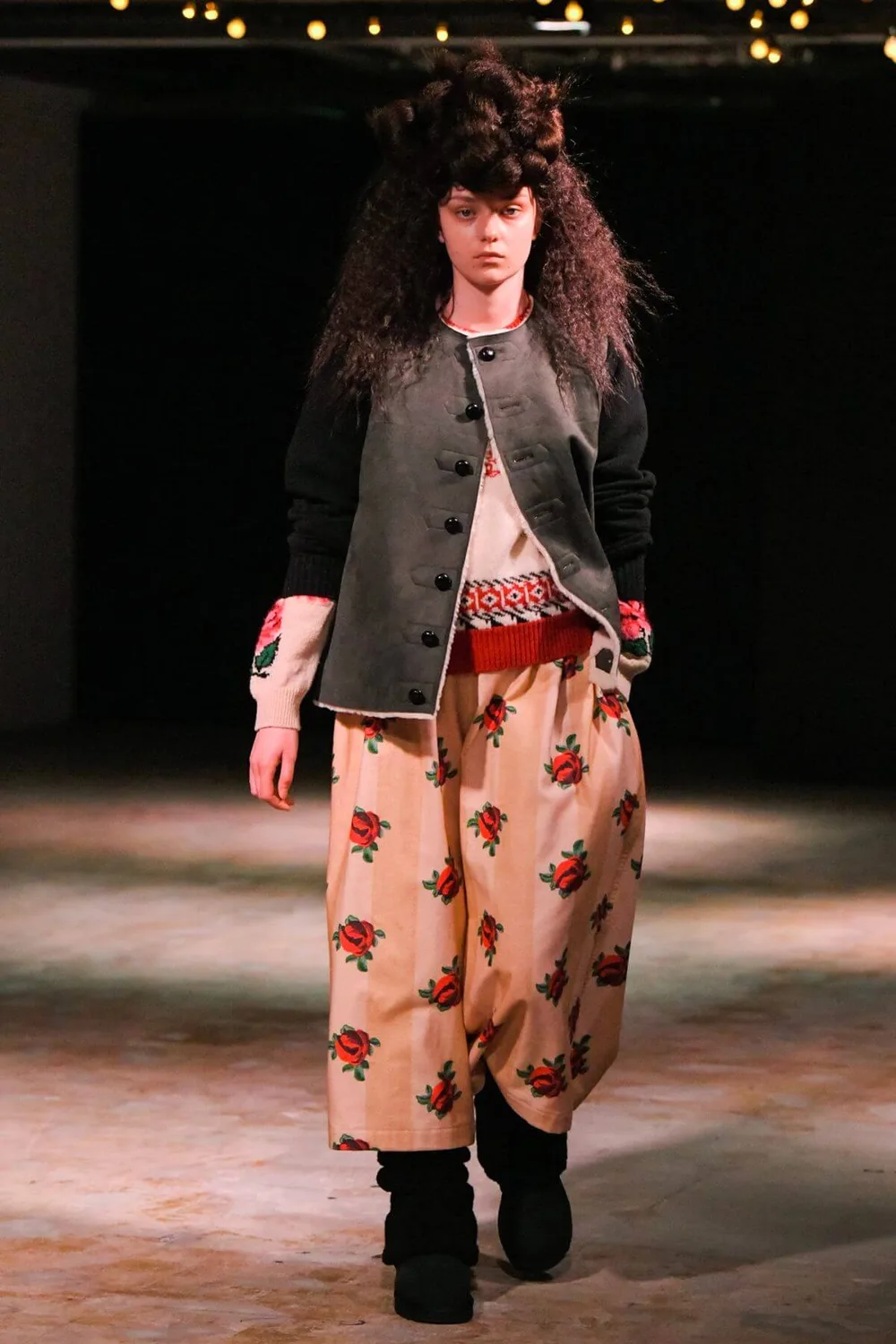 タオ 2022年秋冬 LOOK 33
