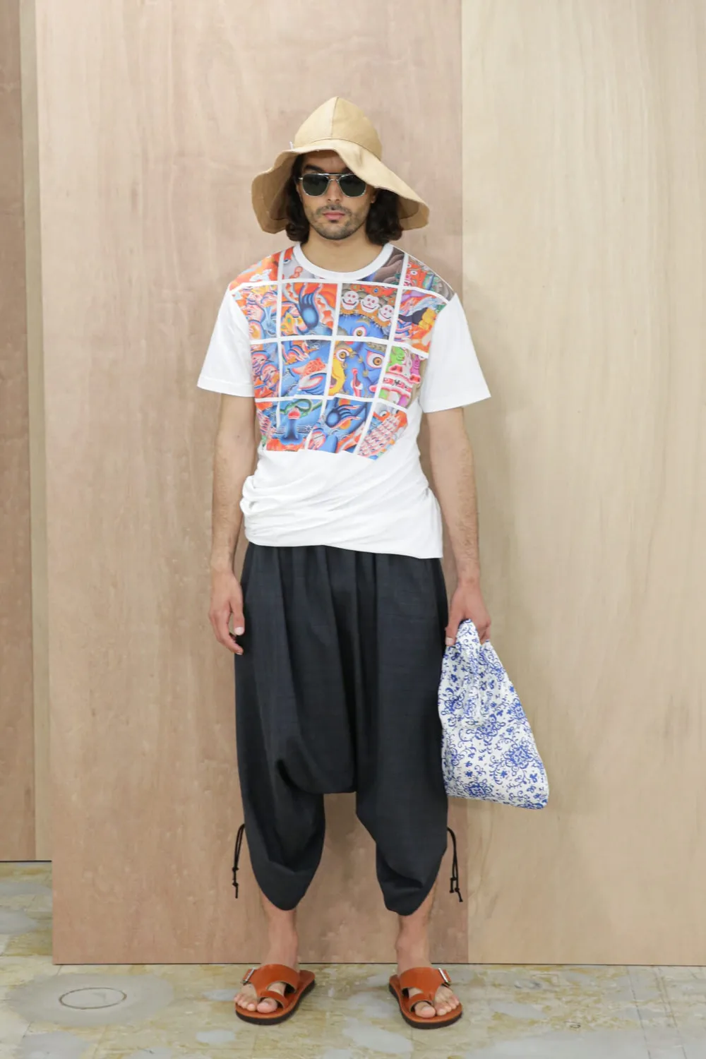 JUNYA MAN 2022 SSの同シーズン掲載写真。
