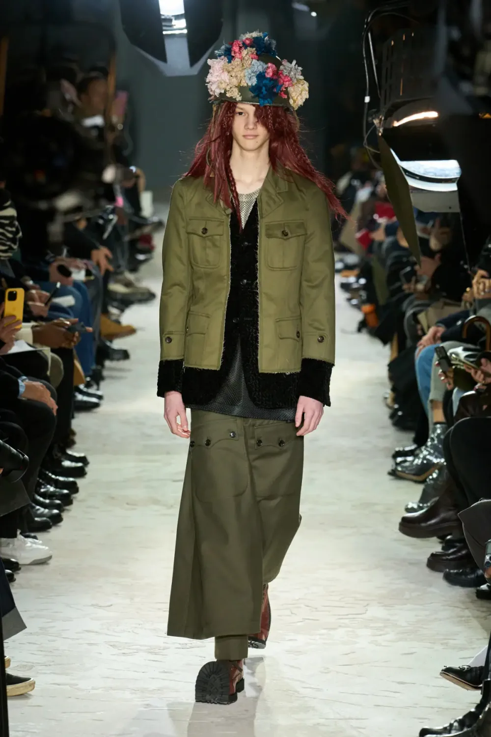 コムデギャルソンオムプリュス 2025年秋冬 LOOK 5