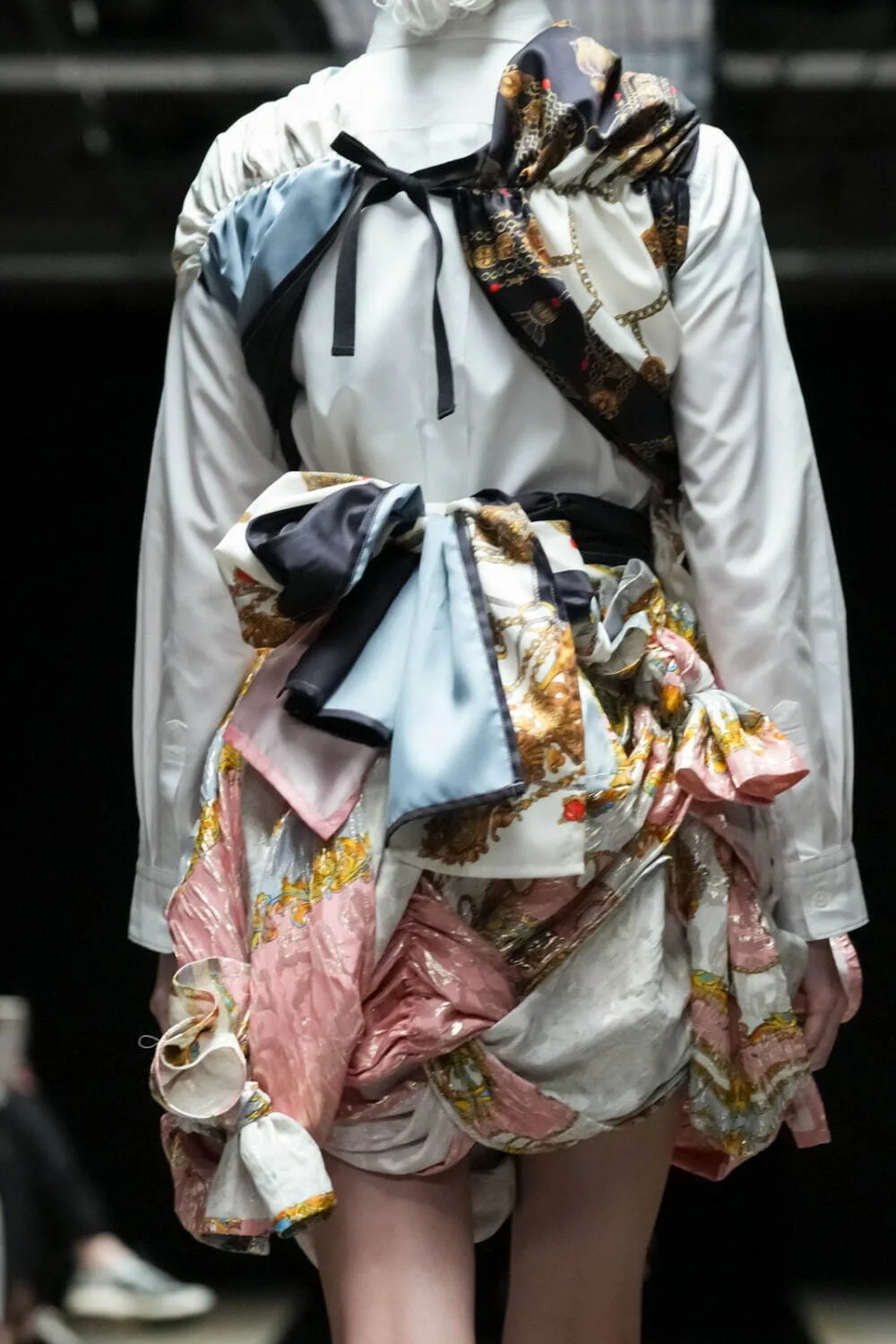 タオ 2025年秋冬 LOOK 25 / VIEW 4