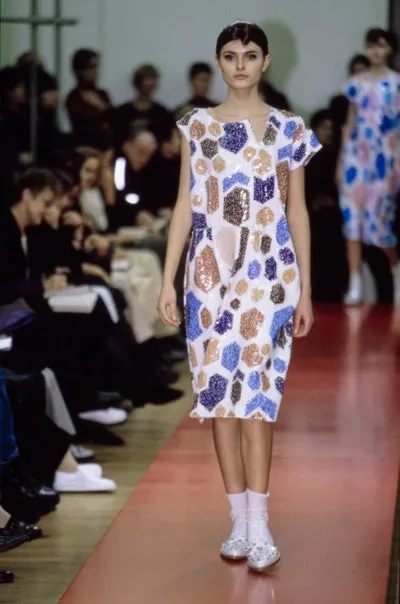 コムデギャルソン 1999秋冬 LOOK 31