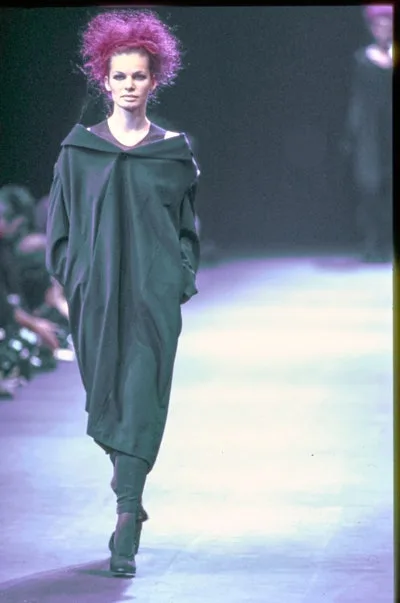 コムデギャルソン 1992秋冬 LOOK 37