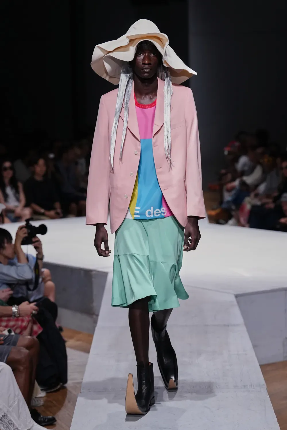 コムデギャルソンオムプリュス 2027年春夏 LOOK 15