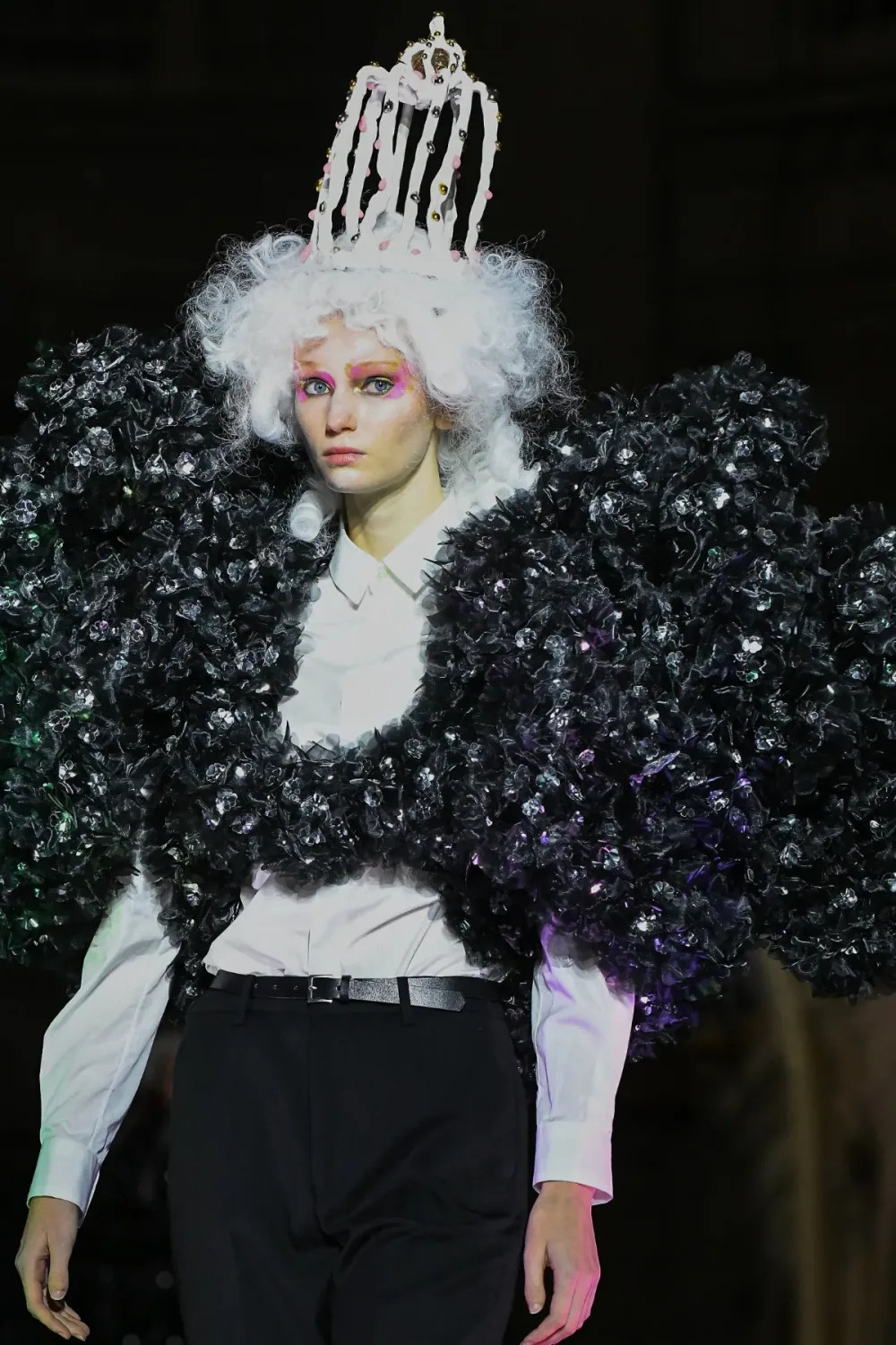 ノワールケイニノミヤ 2023年春夏 LOOK 21 / VIEW 2