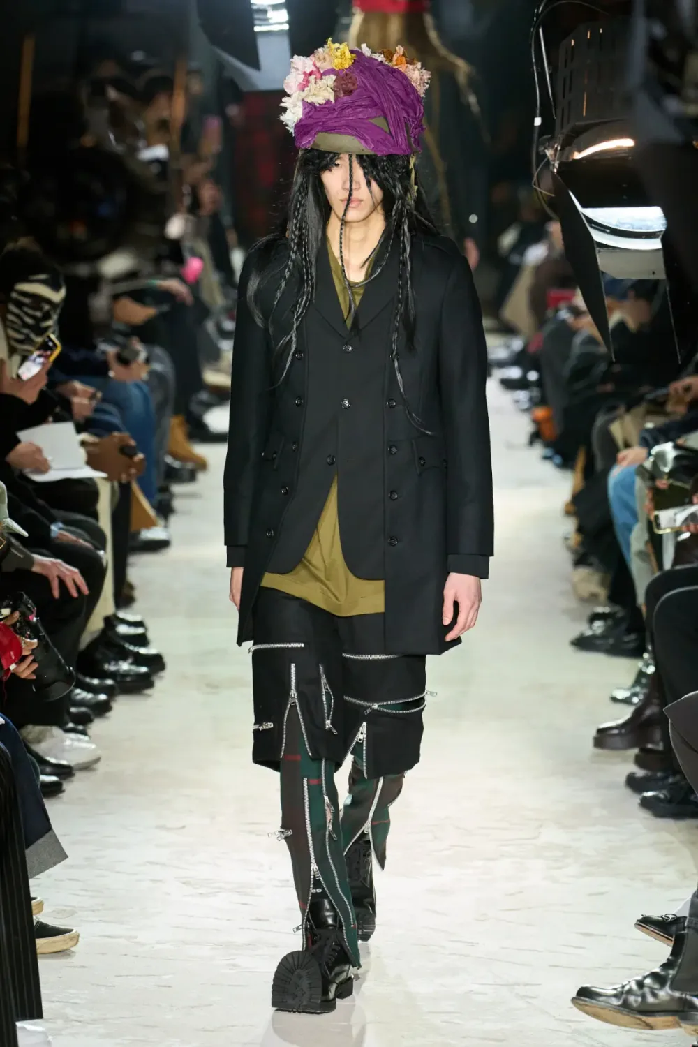 コムデギャルソンオムプリュス 2025年秋冬 LOOK 29