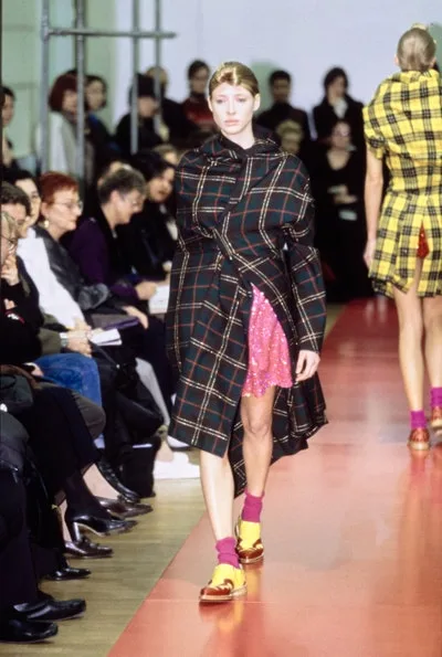 コムデギャルソン 1999秋冬 LOOK 6